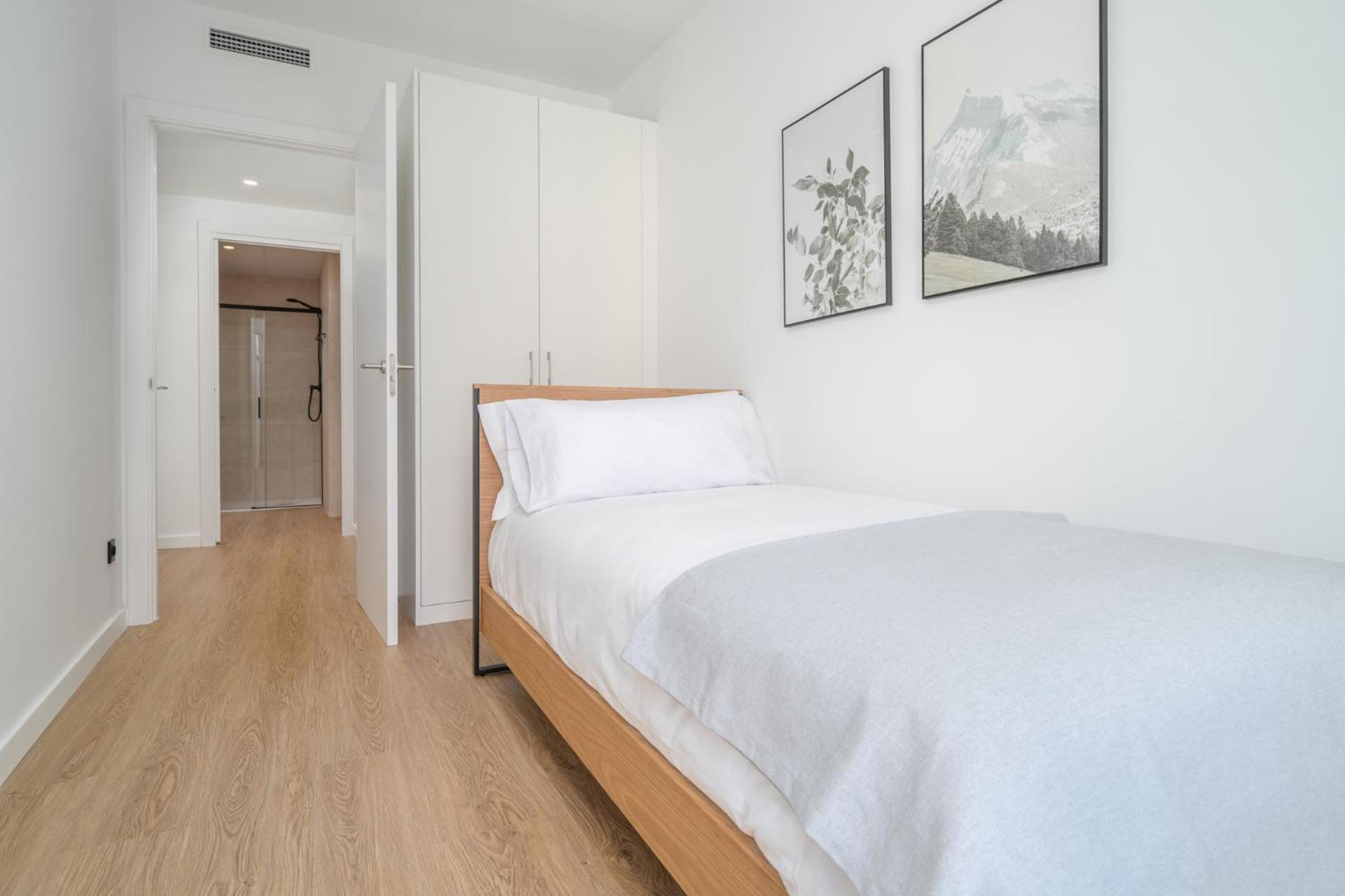 Limehome Barcelona Placa Pirineus Appartamento L'Hospitalet de Llobregat