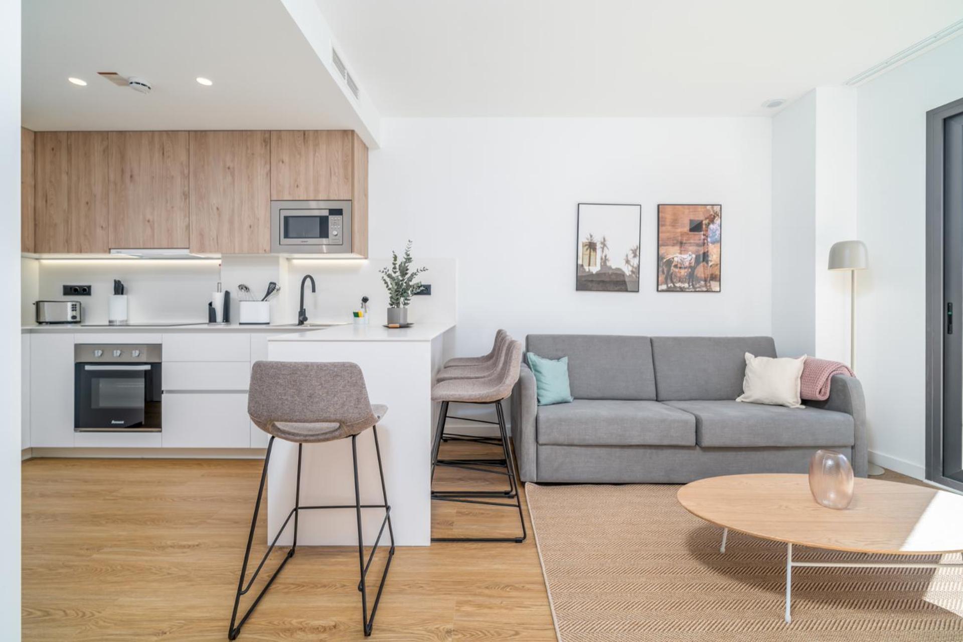 Limehome Barcelona Placa Pirineus