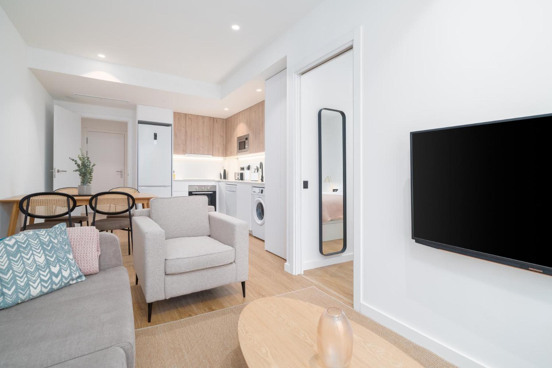 Apartment Limehome Barcelona Placa Pirineus *